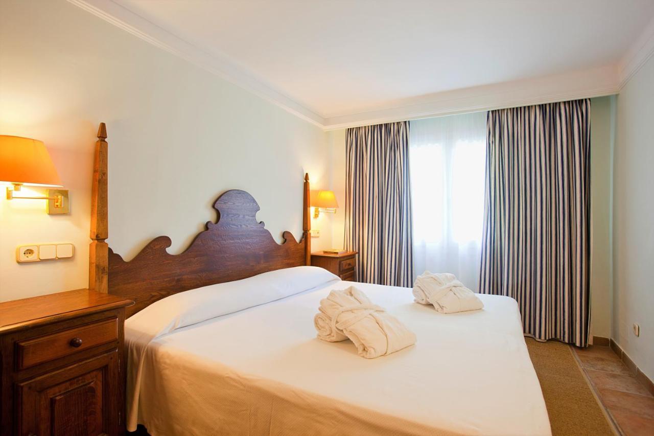 Hotel Cala Sant Vicenc - Adults Only Cala San Vicente  Exterior photo