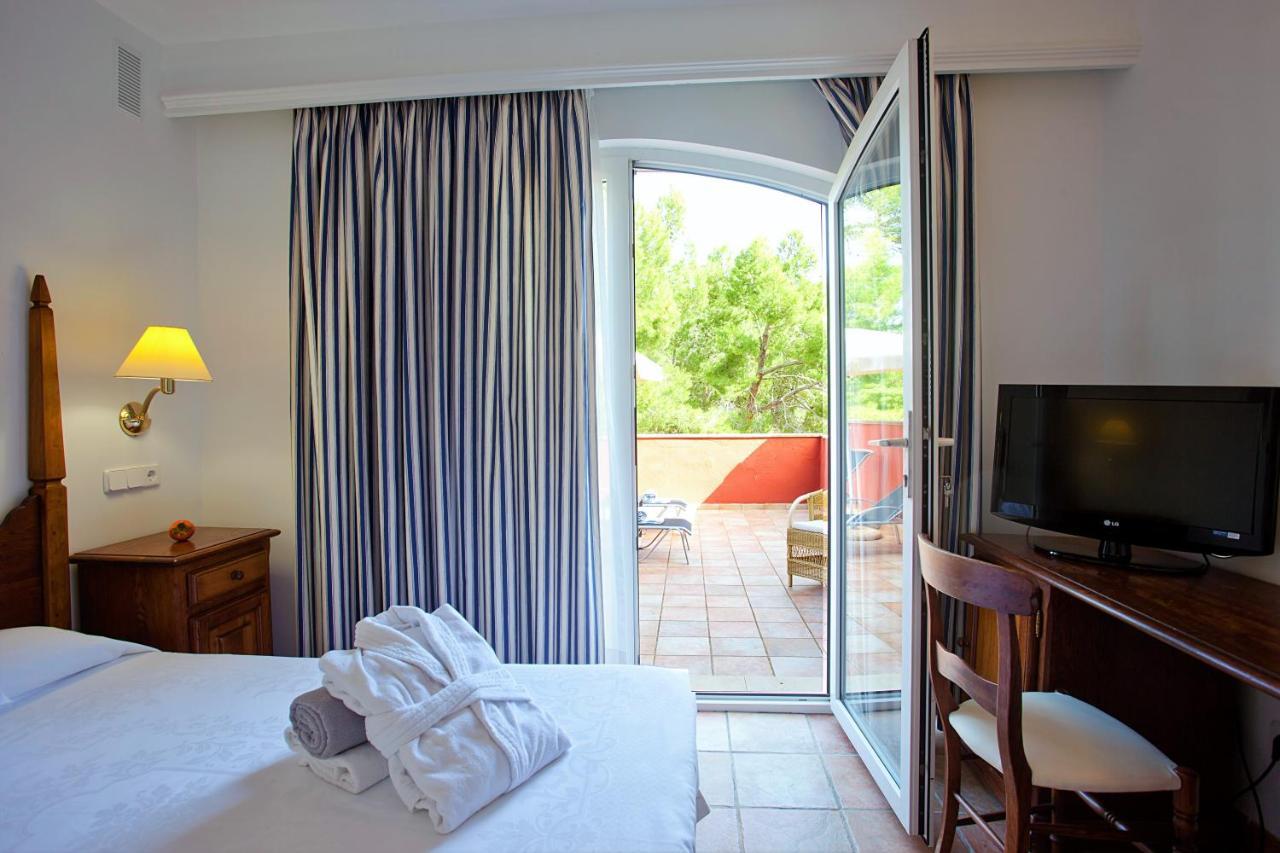 Hotel Cala Sant Vicenc - Adults Only Cala San Vicente  Exterior photo